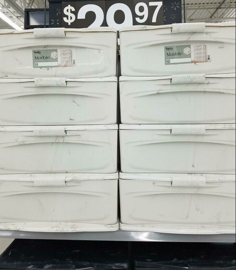 30 occasions when grief designers scared strange colors