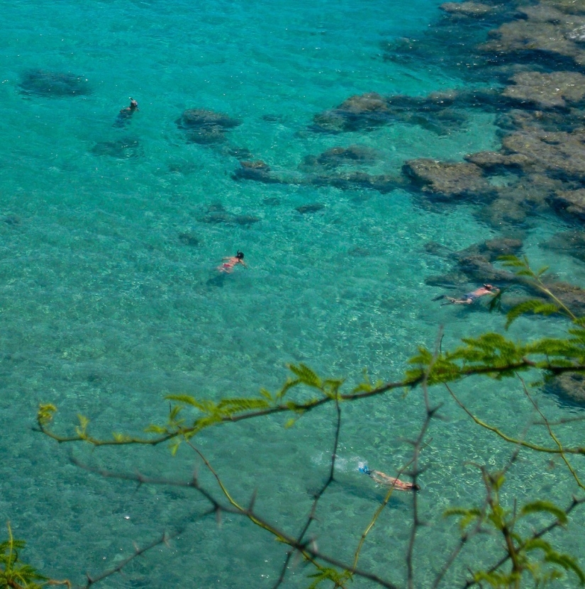 35 unique places of the planet that will surprise with crystal clear water