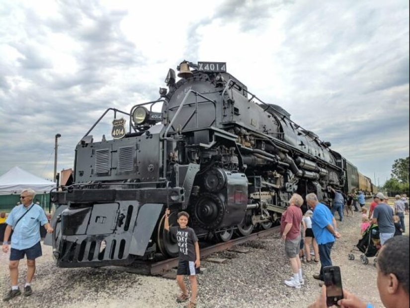 55 impressive photos of phenomenally big things 55 impressive photos of phenomenally big things