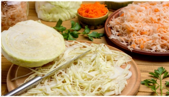 8 Best Sauerkraut Recipes and tips on How to make It Perfect 8 Best Sauerkraut Recipes and tips on How to make It Perfect