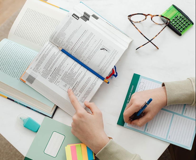 9-Year-Old Fed Himself, Went To School, And Lived Alone For 2 Years After Mom Abandoned Him