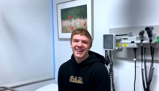 A un hombre que se sometió a cirugías de extirpación del cráneo para “lavar” su cerebro se le niegan beneficios por discapacidad