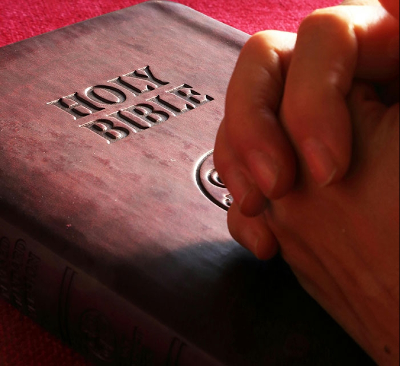 “Almohadillas perfumadas”: 10 cosas que claramente fueron diseñadas por hombres para mujeres