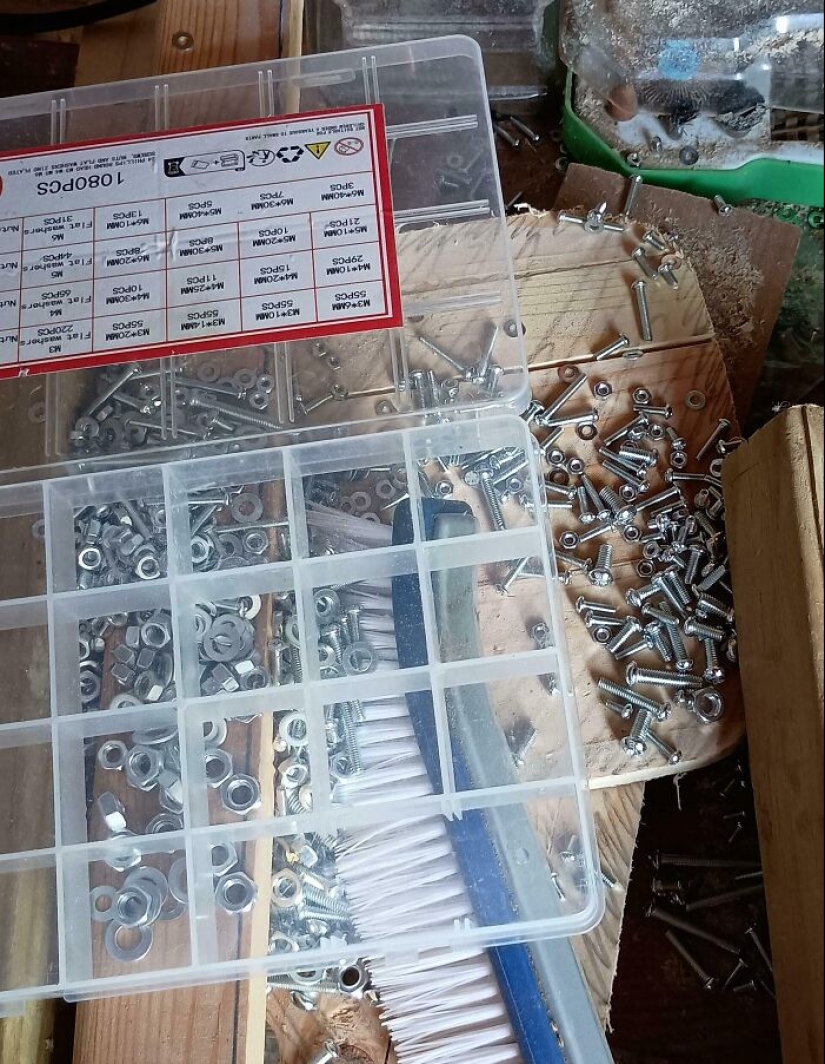 Bad Day, Huh: 12 People Having A Really Unfortunate Day Bad Day, Huh: 12 People Having A Really Unfortunate Day