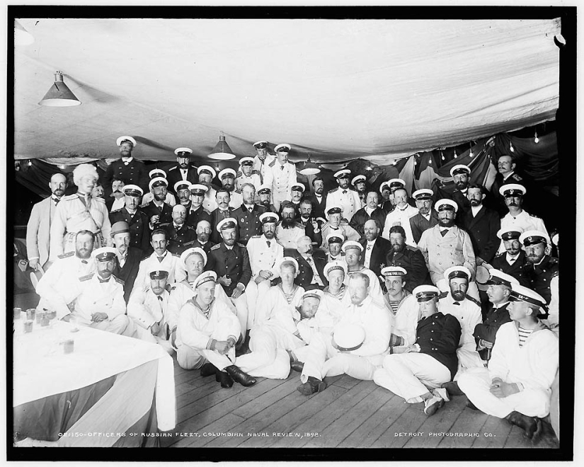 Barcos y oficiales de la Armada del Imperio Ruso en 1893 Barcos y oficiales de la Armada del Imperio Ruso en 1893