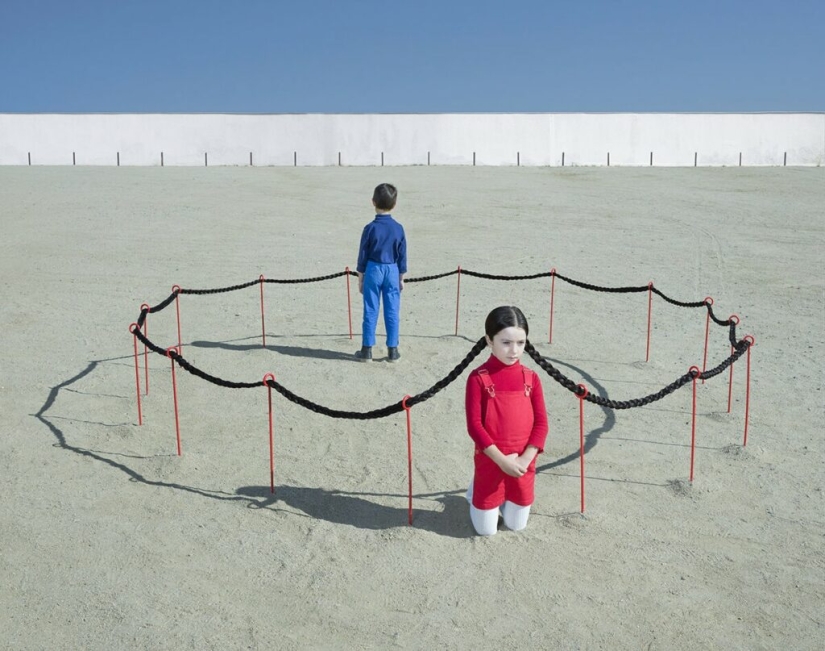 Beautiful and absurd works by Czech photographer Bara Prasilova Beautiful and absurd works by Czech photographer Bara Prasilova