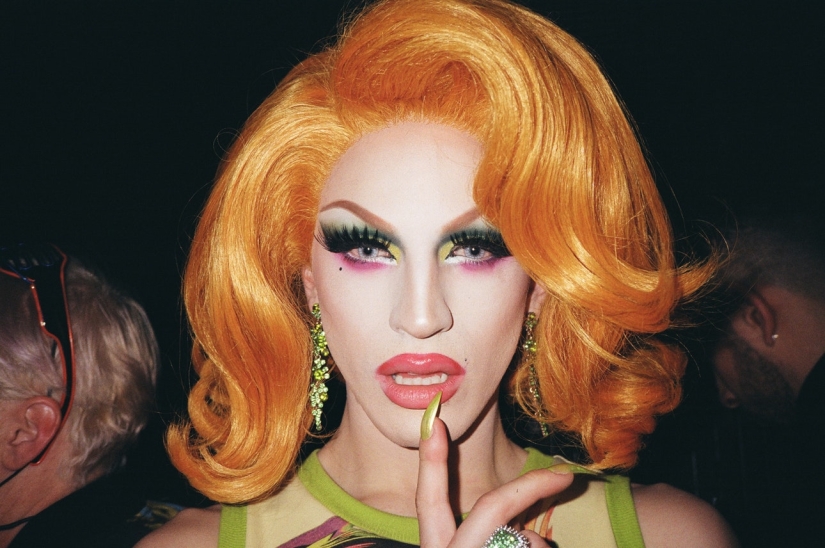 Bold, beautiful, different: the faces of young Americans in the project of immigrant