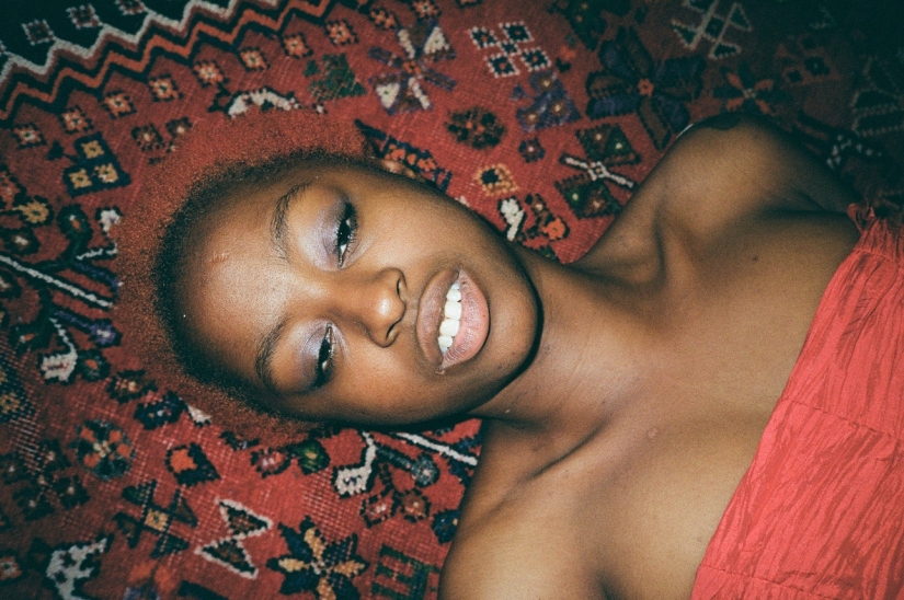 Bold, beautiful, different: the faces of young Americans in the project of immigrant