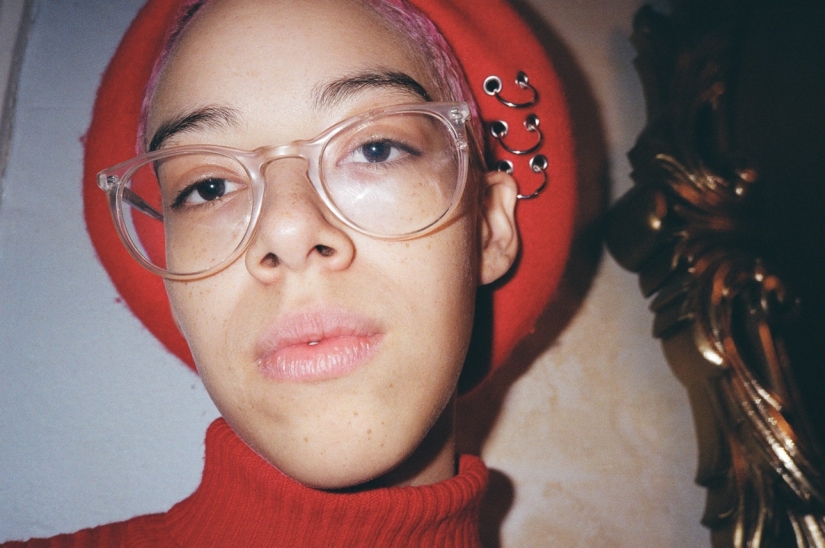 Bold, beautiful, different: the faces of young Americans in the project of immigrant