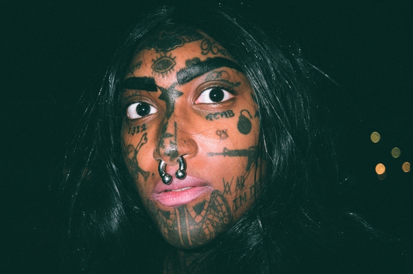 Bold, beautiful, different: the faces of young Americans in the project of immigrant