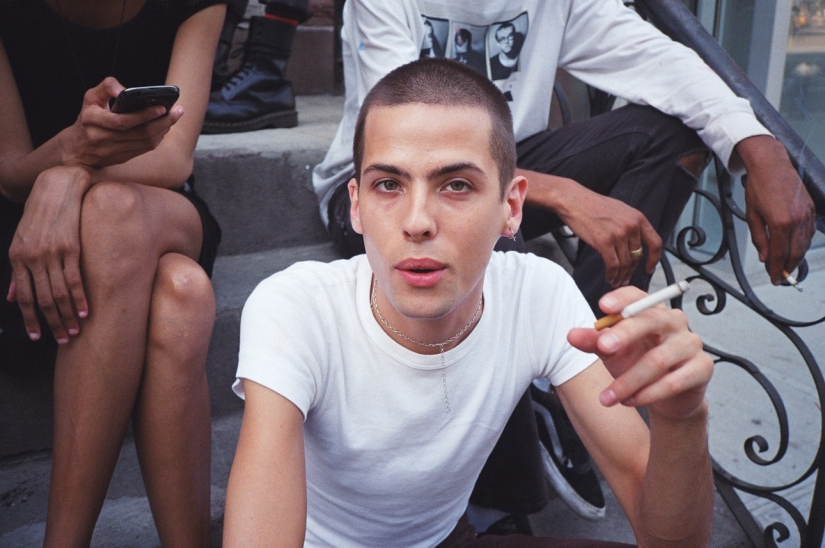 Bold, beautiful, different: the faces of young Americans in the project of immigrant