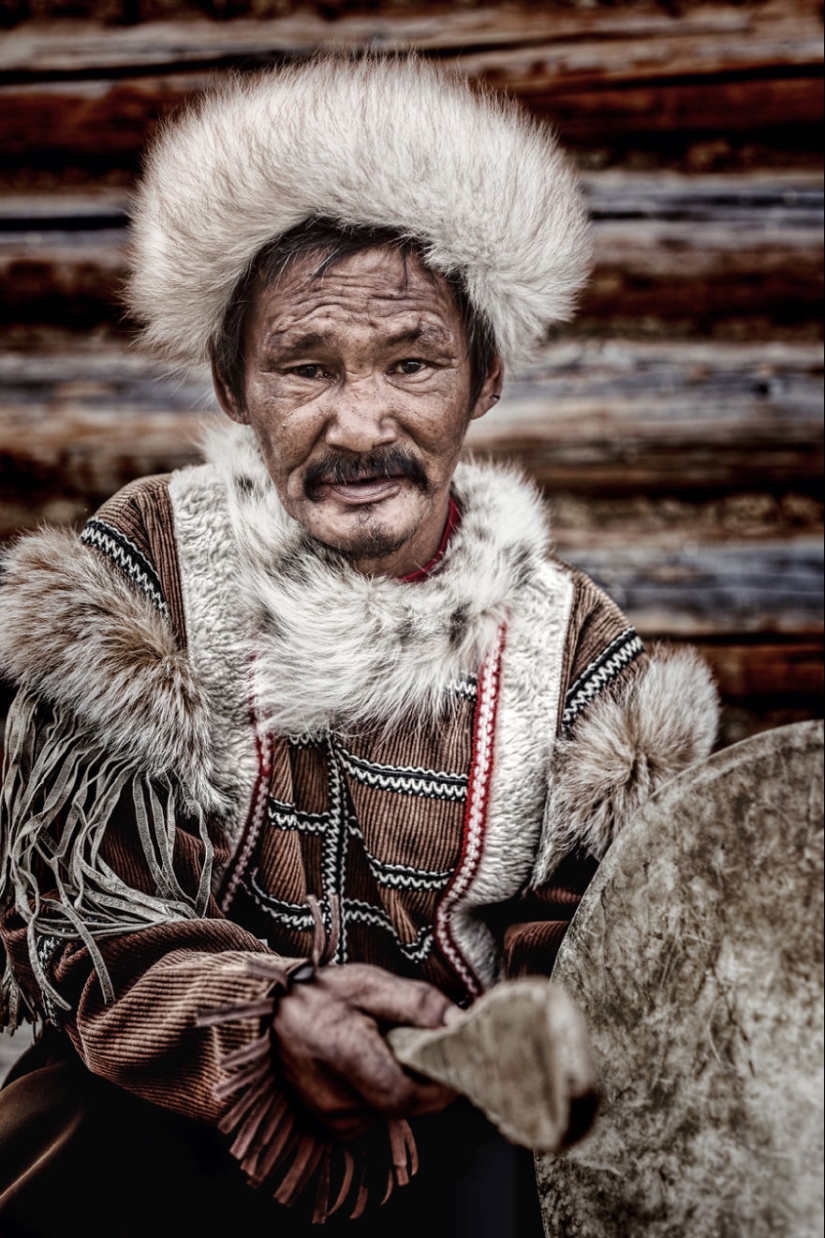 Caras de Siberia: 35 impresionantes retratos de Yakuts, Ulchi y Negidales Caras de Siberia: 35 impresionantes retratos de Yakuts, Ulchi y Negidales