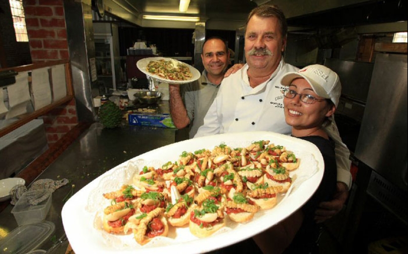 Comer a los vivos: 10 de los más sádicos platos típicos en el mundo