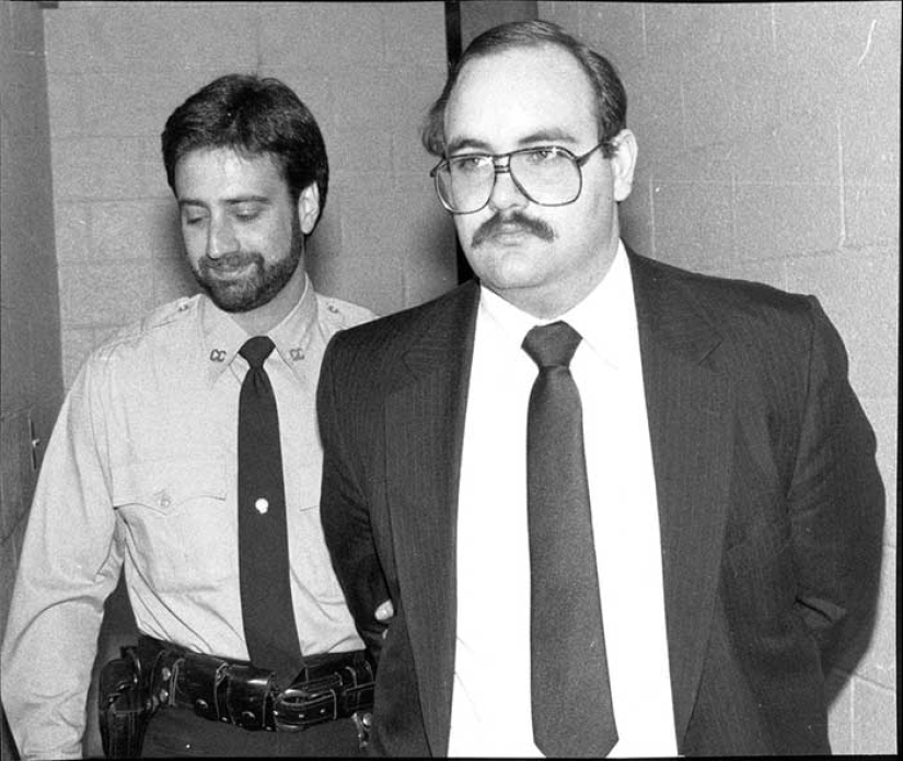 Concert tickets, hating Mondays and other crazy murder motives in history Concert tickets, hating Mondays and other crazy murder motives in history