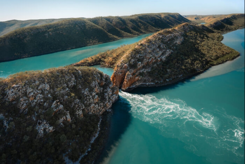 Content Creators Were Challenged To Create A New Microsoft Wallpaper, And Here Are 7 Stunning Results