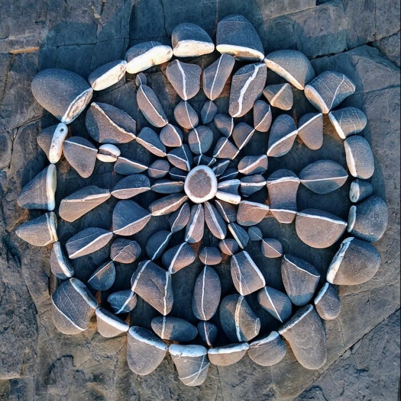 Creo arte fugaz con los regalos de la naturaleza Creo arte fugaz con los regalos de la naturaleza