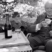 ¿Cuál era la rutina diaria de Churchill, y, lo que es whisky?