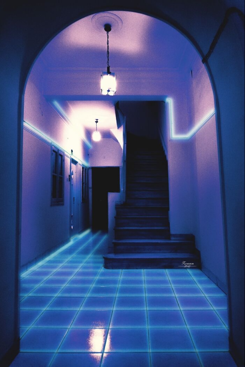 Cyberpunk Atenas 2124: Fotografía callejera nocturna por Zouan Kourtis Cyberpunk Atenas 2124: Fotografía callejera nocturna por Zouan Kourtis