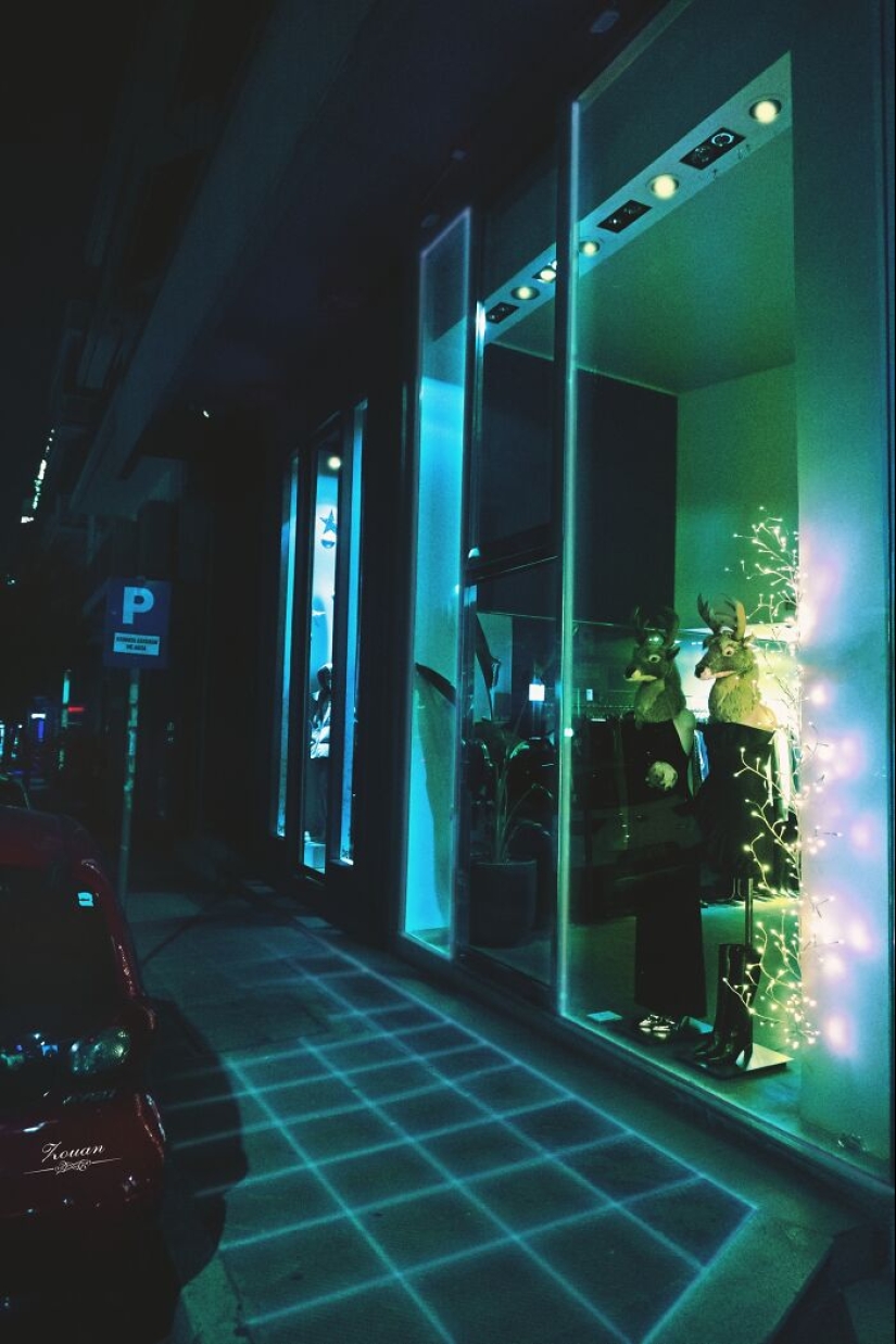 Cyberpunk Athens 2124: Night Street Photography By Zouan Kourtis