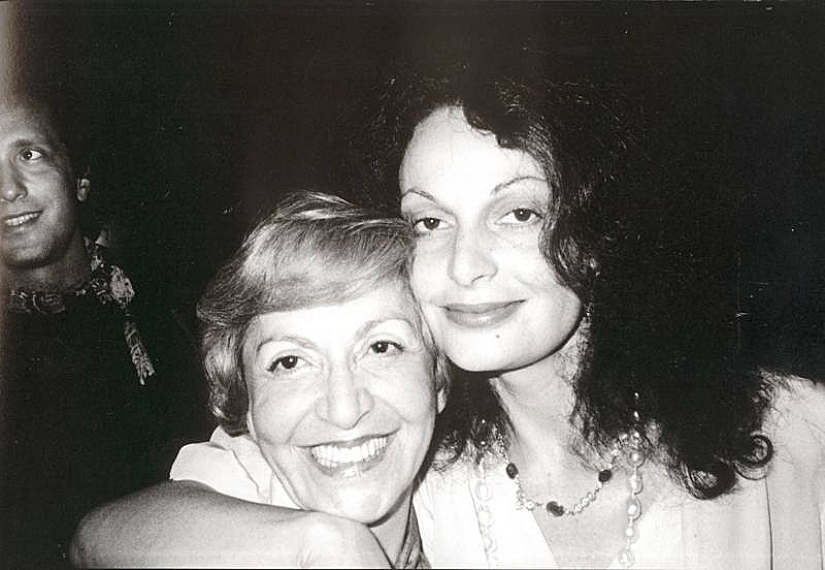 Diane von Furstenberg: about the life, love and style of the "best-selling woman in the world"