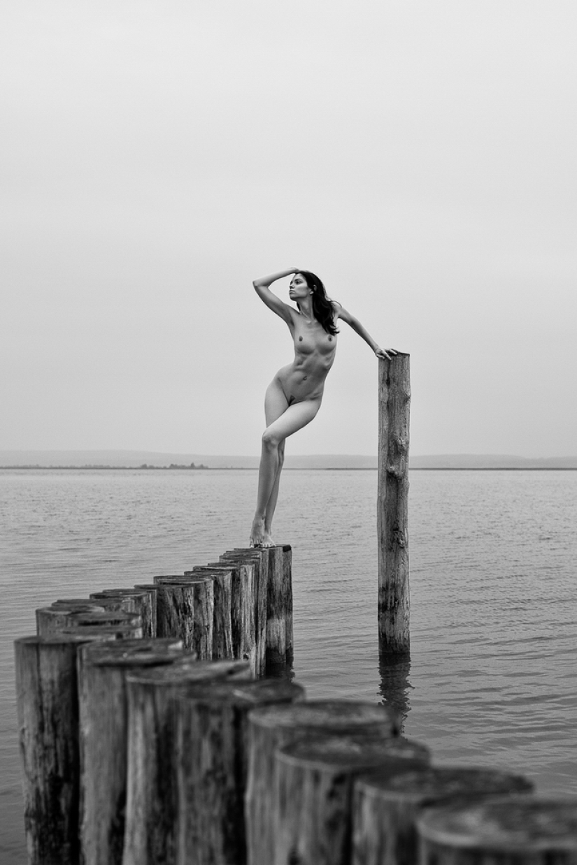 Erotic improvisations by Daniela Ilinka