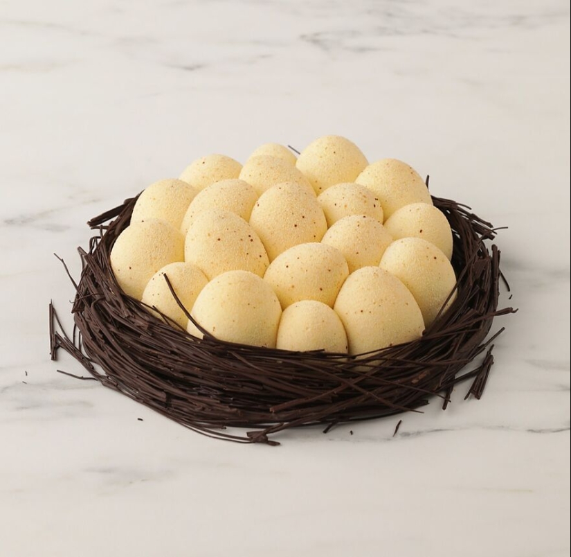 Este pastelero ucraniano hace pasteles de formas y objetos aleatorios Este pastelero ucraniano hace pasteles de formas y objetos aleatorios