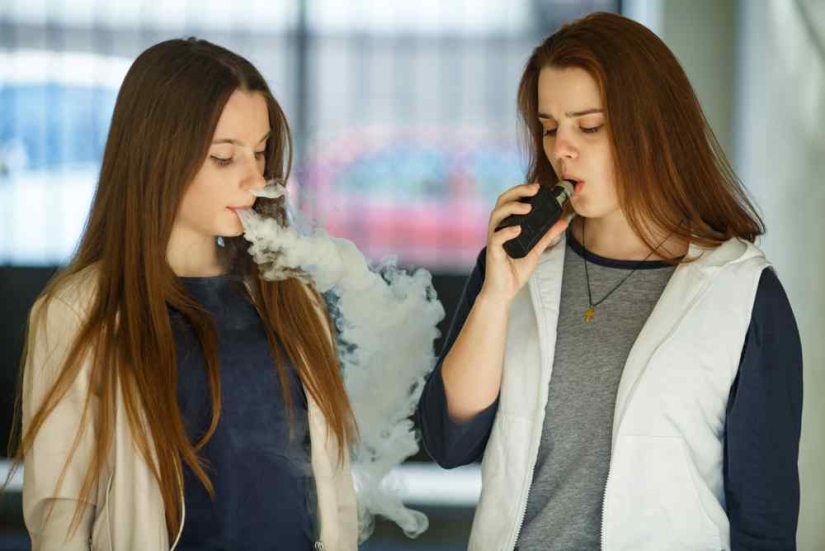 EVALI - Everything You Need to Know About E-Cigarette Lung Disease EVALI - Everything You Need to Know About E-Cigarette Lung Disease