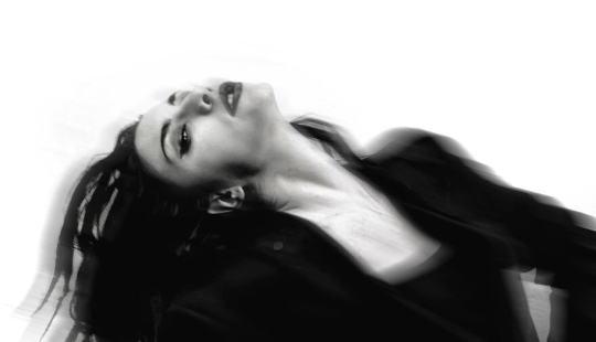 Explorando la amistad: capturé 15 retratos artísticos de mi amigo y de mí