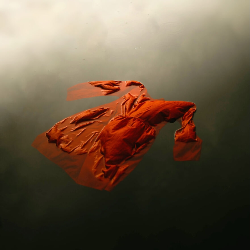 Exploring Friendship: I Captured 15 Artistic Portraits Of My Friend And Myself