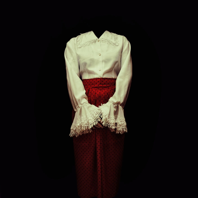 Exploring Friendship: I Captured 15 Artistic Portraits Of My Friend And Myself