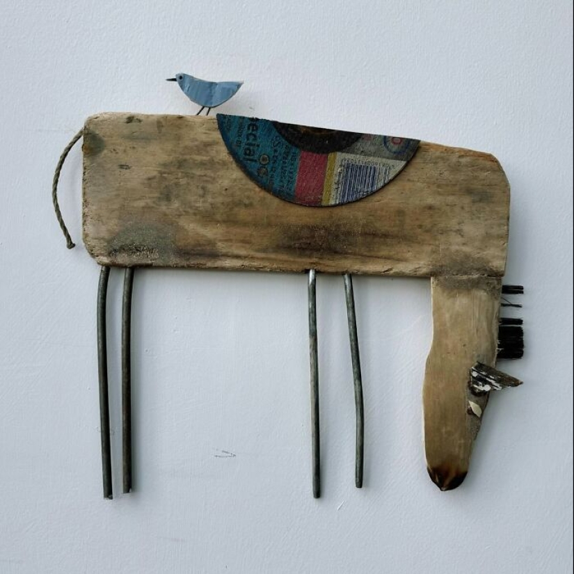 Fascinantes esculturas de animales hechas de madera a la deriva, de Kirsty Elson Fascinantes esculturas de animales hechas de madera a la deriva, de Kirsty Elson