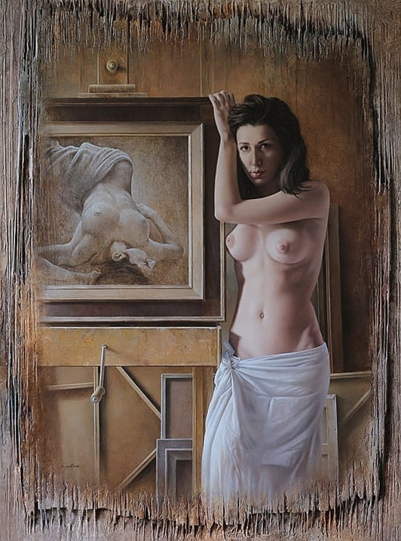 Female beauty in unusual paintings by Pascal Chauvet