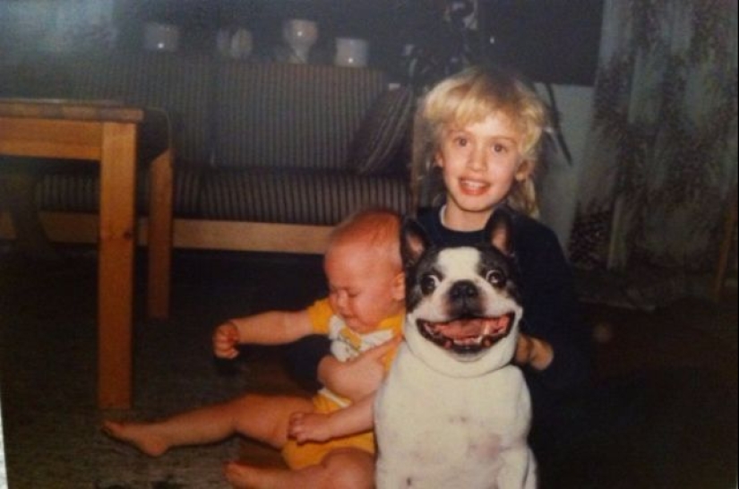 Fotos familiares muy extrañas con mascotas