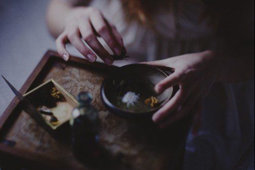 Gone with the tiger: why pop star and shaman Mona Fendi cut off the head of a deputy Gone with the tiger: why pop star and shaman Mona Fendi cut off the head of a deputy