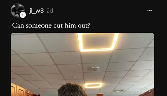 “Hope The Guy Presses Charges”: Gym-Goer’s Controversial Locker Room Selfie Exposes Unwitting Man