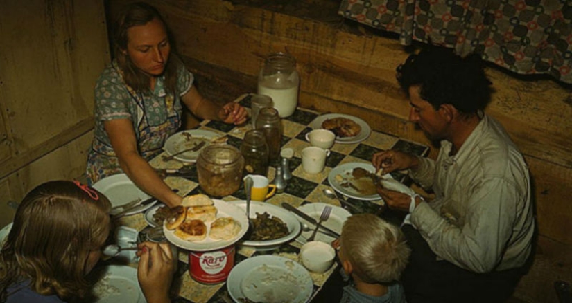 How Americans experienced their most devastating crisis — the Great Depression How Americans experienced their most devastating crisis — the Great Depression