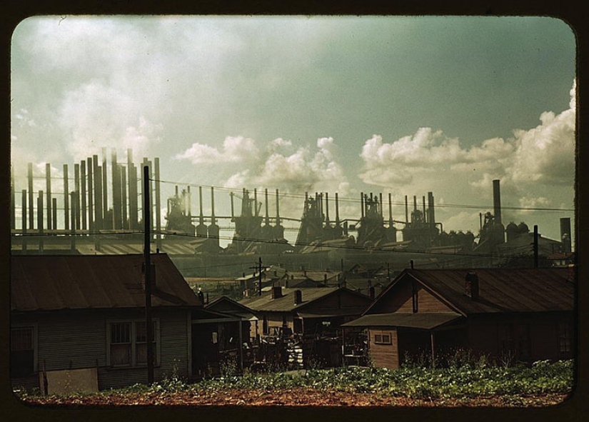 How Americans experienced their most devastating crisis — the Great Depression How Americans experienced their most devastating crisis — the Great Depression