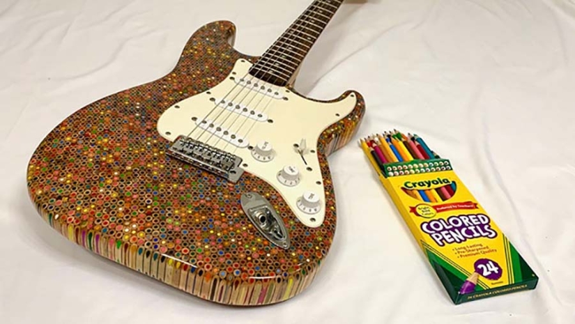How to create a unique guitar? We need 500 dollars, 1200 colored pencils, enthusiasm and time