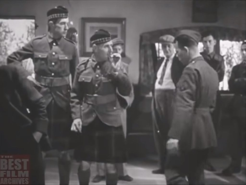 How to drink properly in a British pub: a guide for American soldiers of World War II How to drink properly in a British pub: a guide for American soldiers of World War II