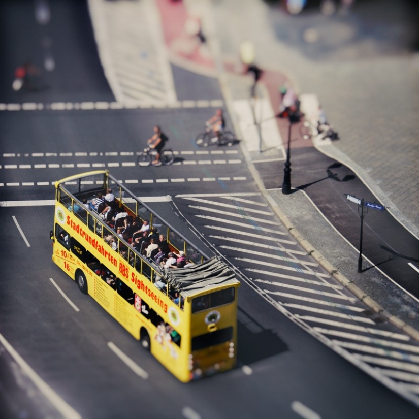 How to look like famous city in tilt-shift photographs How to look like famous city in tilt-shift photographs