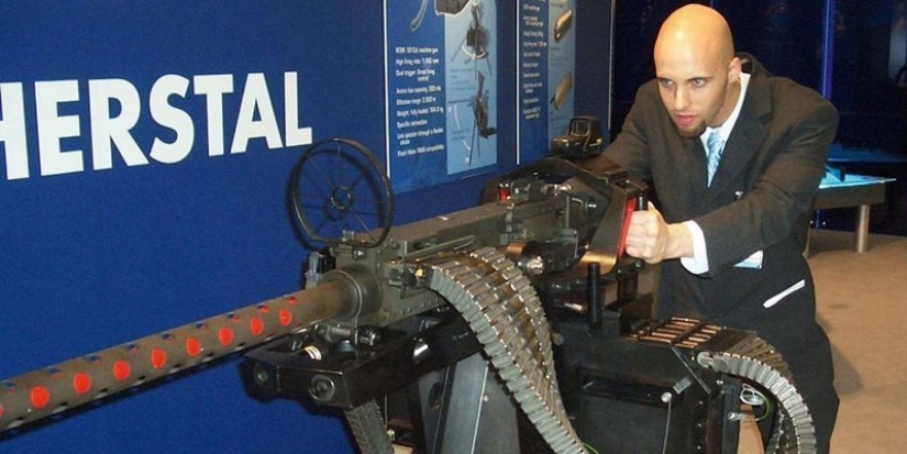 How to make money on the Pentagon 300 million: a recipe from two American junkies How to make money on the Pentagon 300 million: a recipe from two American junkies