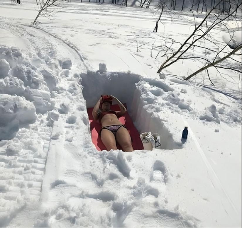 “Humans Doing Human Things”: 10 Photos That Show Just How Strange Our Species Is