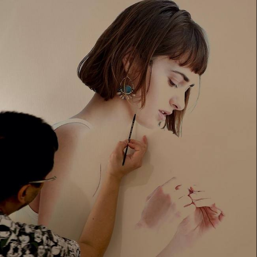 Hyperrealistic portraits of the artist Vyacheslav Groshev Hyperrealistic portraits of the artist Vyacheslav Groshev