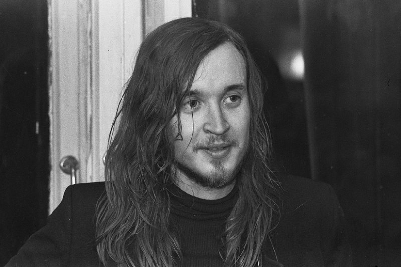 "I ate feces, drank urine, killed kittens": 5 terrible stories about Russian rockers "I ate feces, drank urine, killed kittens": 5 terrible stories about Russian rockers