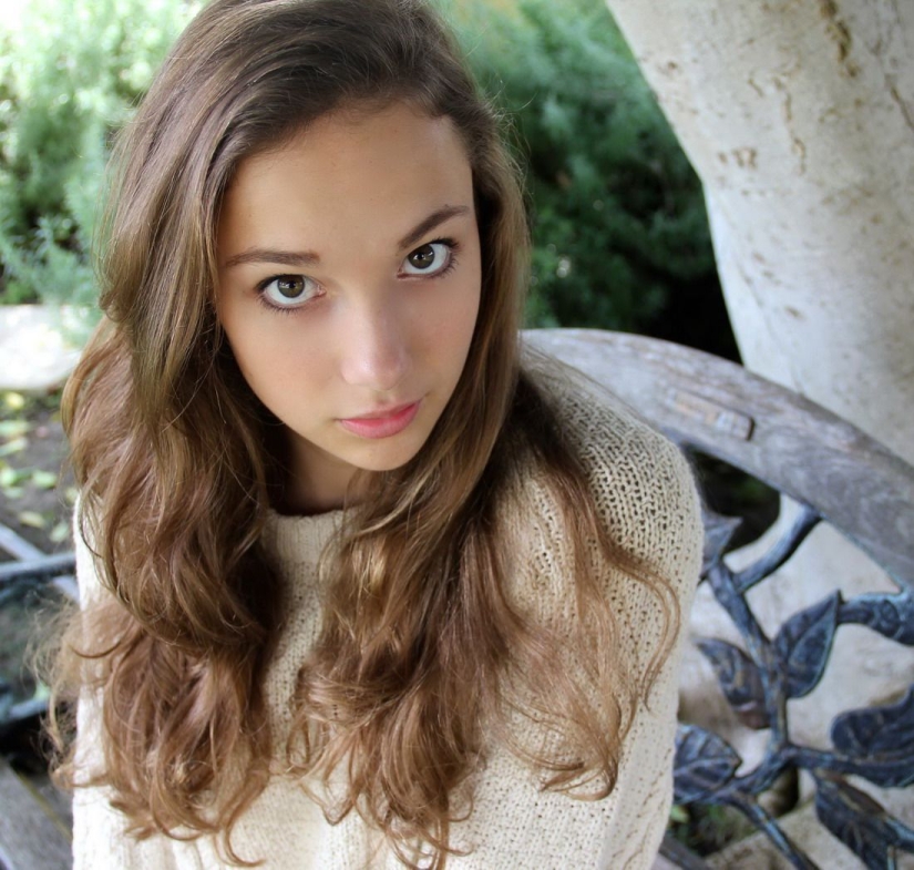 Increíblemente hermosa muchacha, de increíble belleza natural Increíblemente hermosa muchacha, de increíble belleza natural