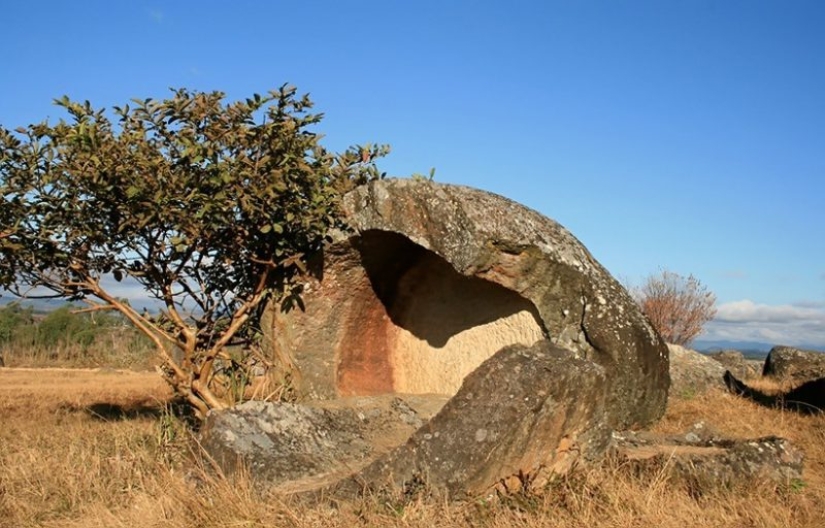 "Jarras de los muertos" encontradas en bosques remotos de montaña de Laos