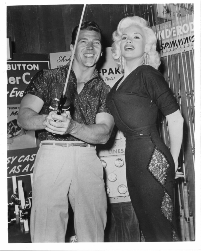 La historia de Mickey Hargitey, una leyenda del culturismo interpretada por el propio Arnie en la película La historia de Mickey Hargitey, una leyenda del culturismo interpretada por el propio Arnie en la película