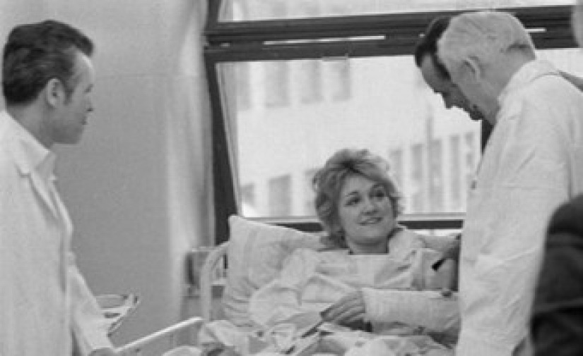 La historia de una azafata que sobrevivió a una caída desde una altura de 10 mil metros La historia de una azafata que sobrevivió a una caída desde una altura de 10 mil metros