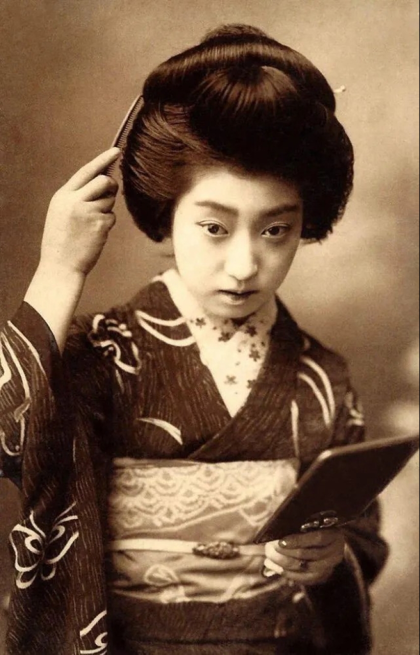 La historia de vida y hermosas fotos de la geisha de nueve dedos Tise Takaoka La historia de vida y hermosas fotos de la geisha de nueve dedos Tise Takaoka