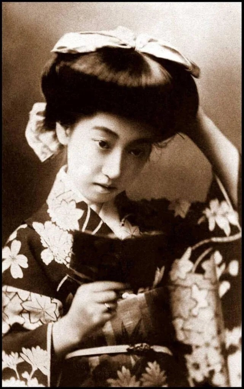 La historia de vida y hermosas fotos de la geisha de nueve dedos Tise Takaoka La historia de vida y hermosas fotos de la geisha de nueve dedos Tise Takaoka